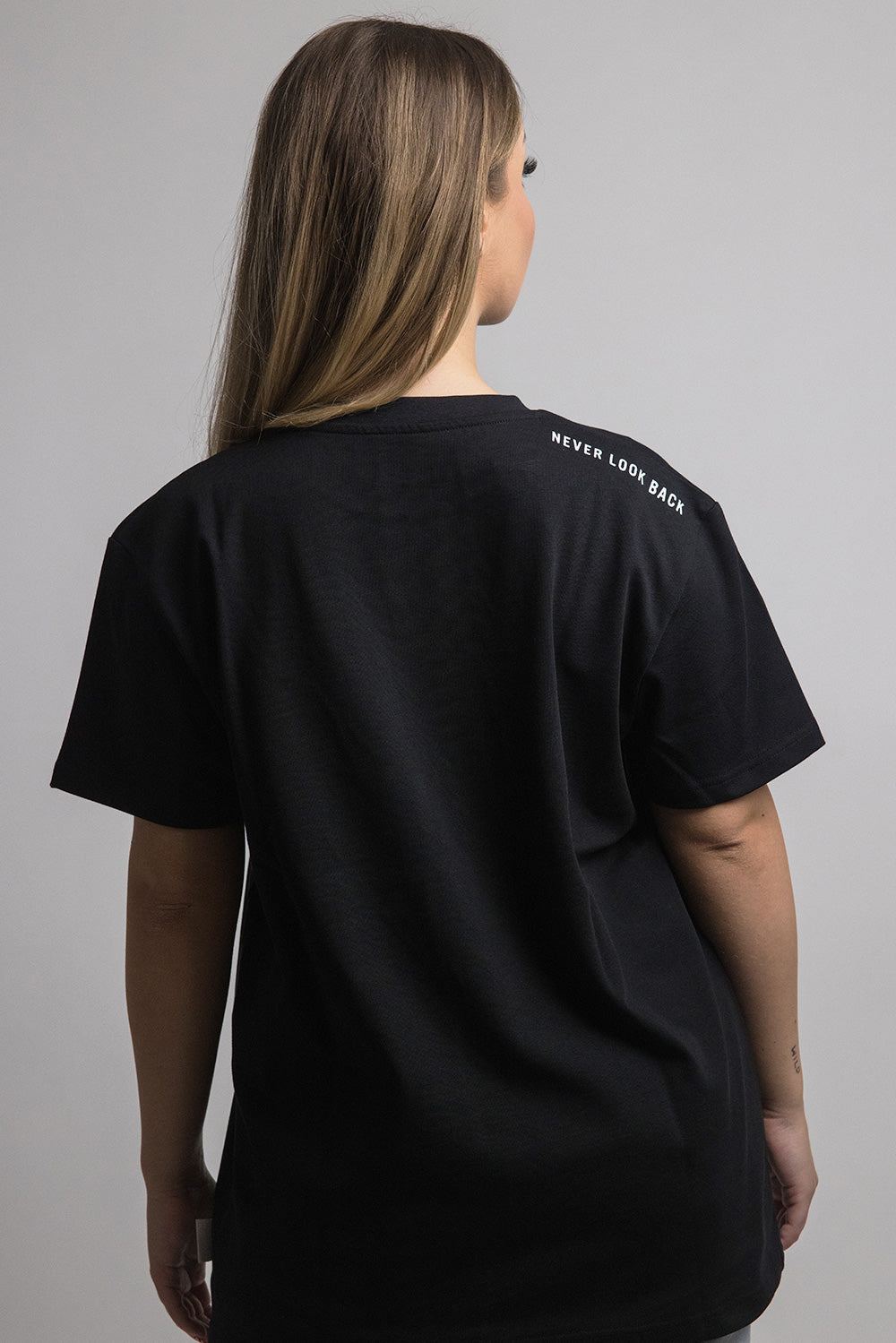 Never Look Back Shirt Black